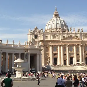 Una Notte Ai Musei Vaticani Apartament Rzym